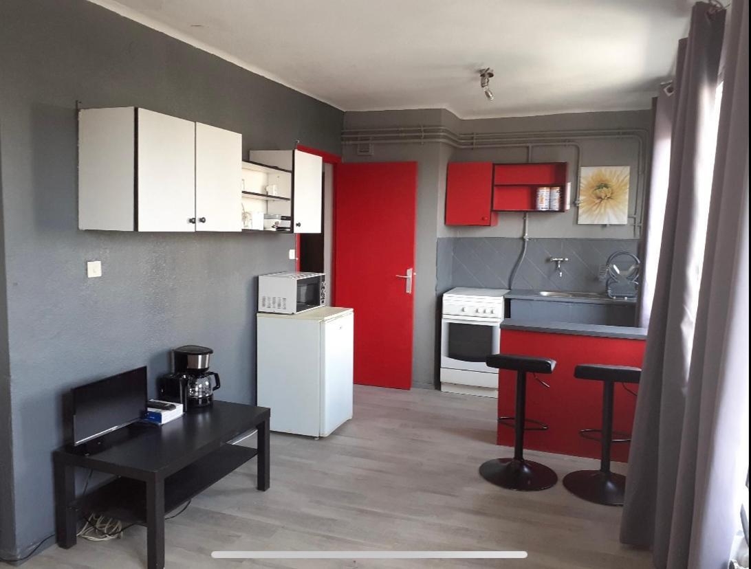 Toulon Est La Valette Studio 35M2 Dominant Parking Proche Mer Apartment Exterior photo